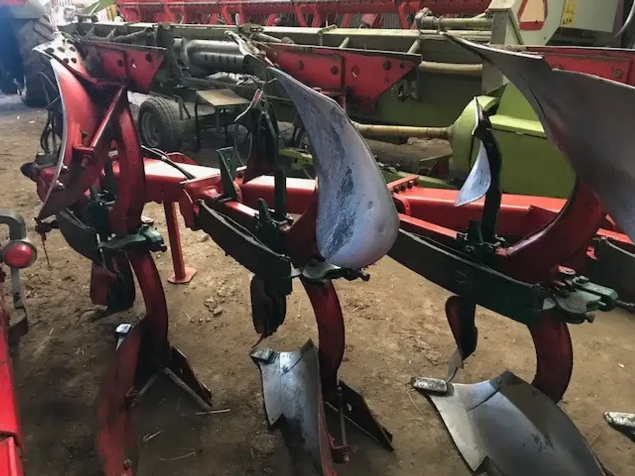 Billede 13 - 5 furet vendeplov Kverneland