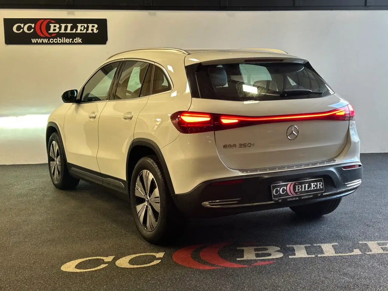 Billede 3 - Mercedes EQA250+  Progressive