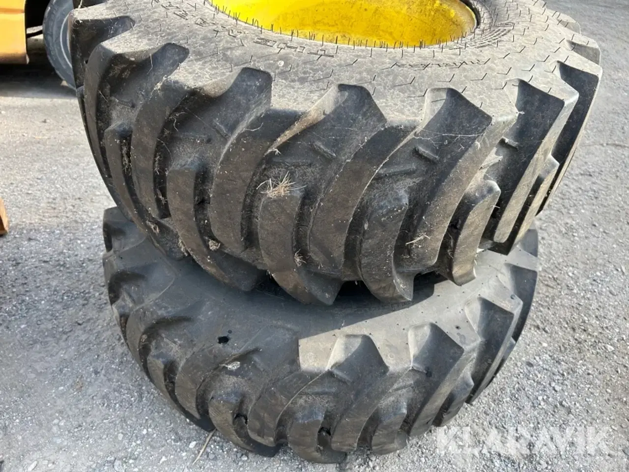 Billede 8 - Tvillingehul John Deere 4 styk