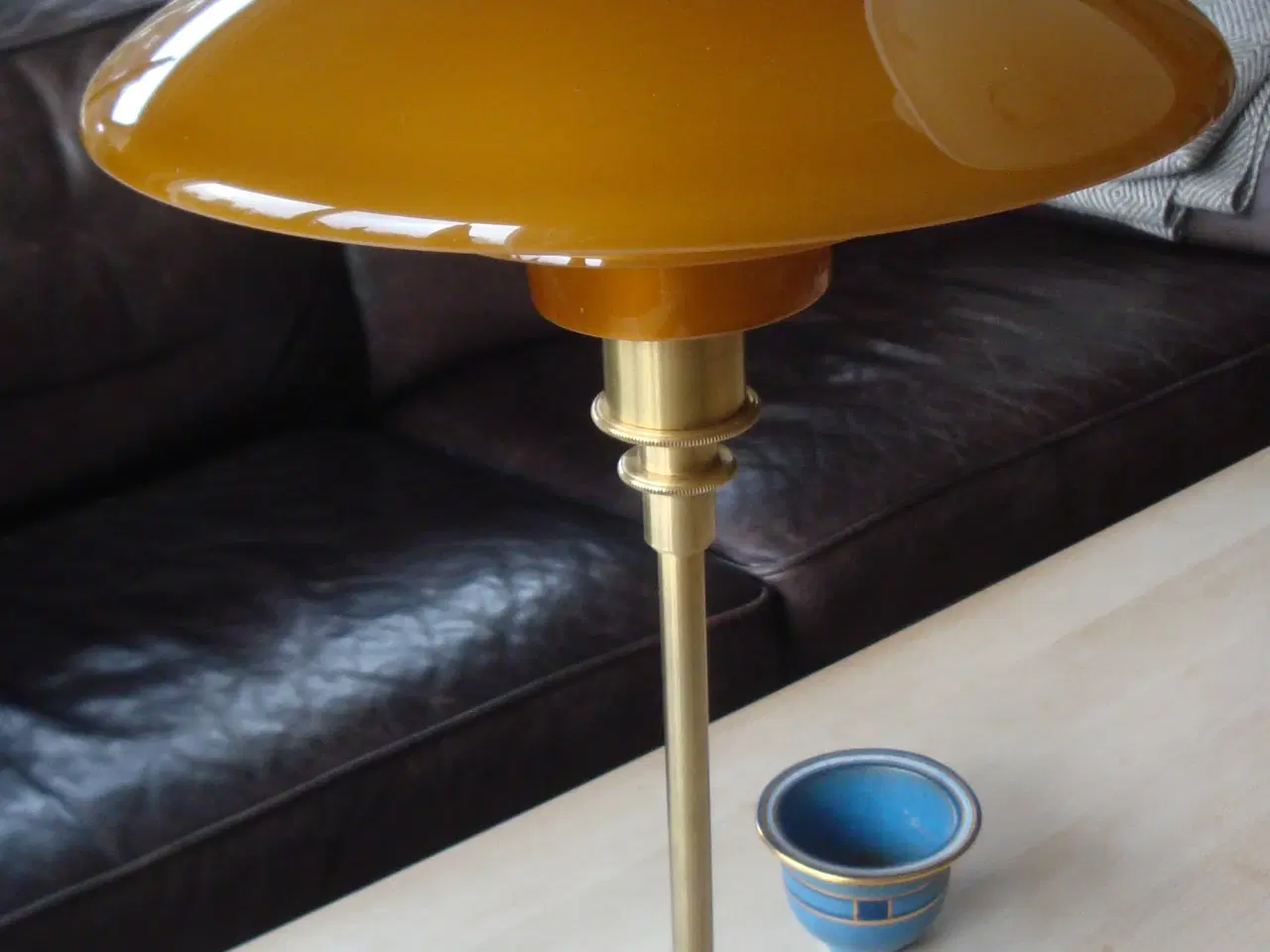 Billede 1 - PH bordlampe 2/1 messing og rav. NY. 