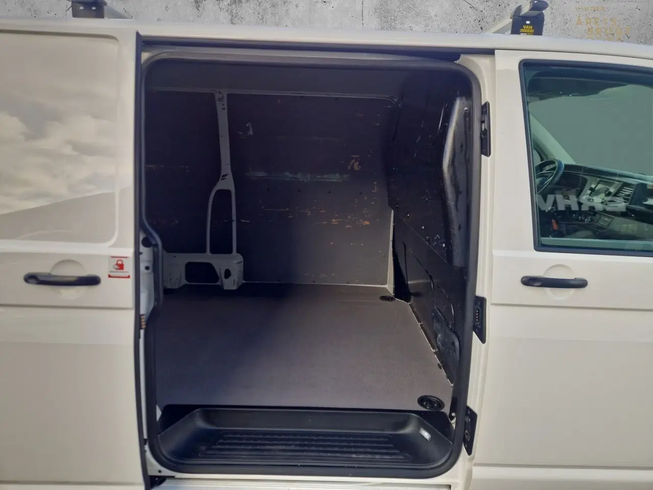 Billede 9 - VW Transporter 2,0 TDi 110 Kassevogn lang
