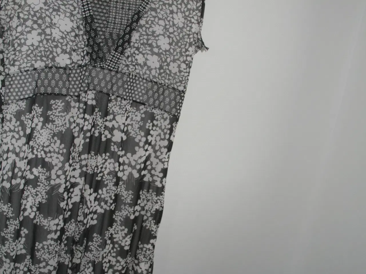 Billede 1 - Lipo kjole str XL