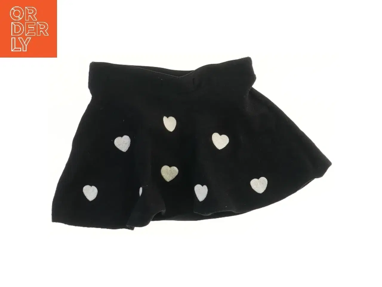Billede 2 - Sort nederdel med hvide hjerter fra H&M (str. 92)