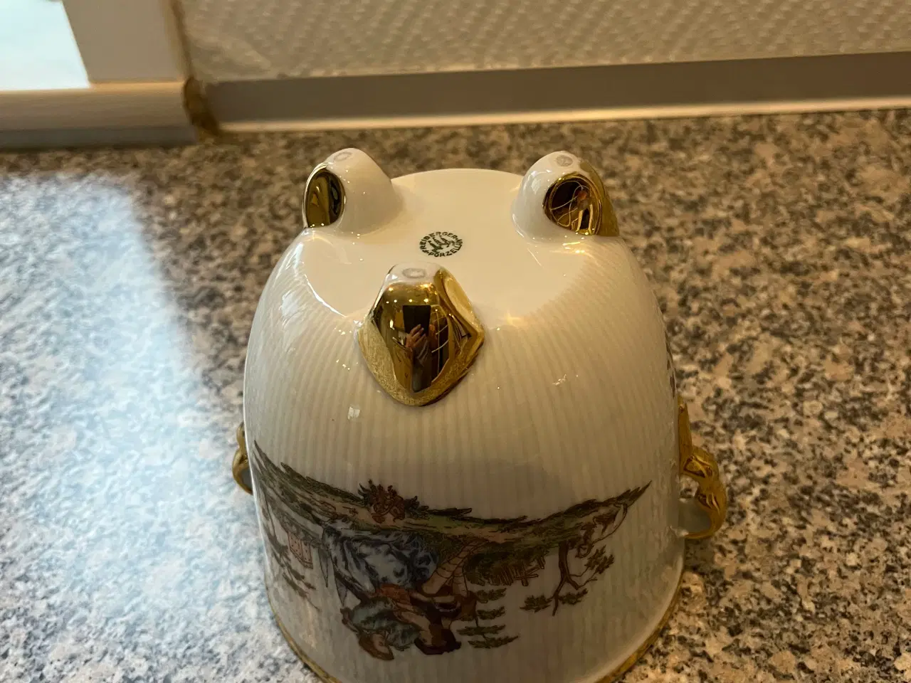 Billede 2 - Fin gammel urtepotte 