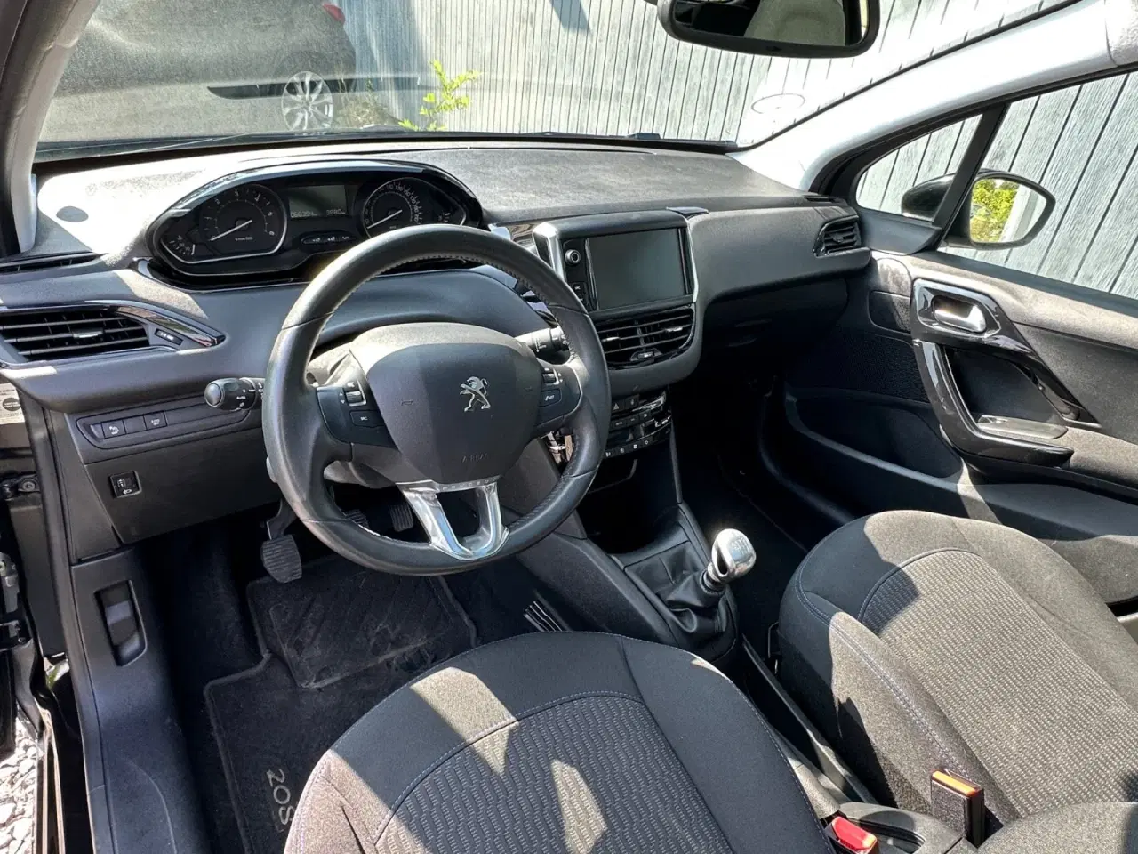 Billede 6 - Peugeot 208 1,5 BlueHDi 100 Signature Sky