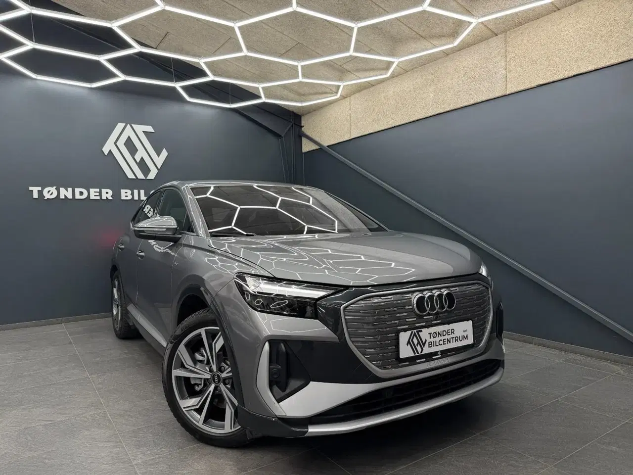 Billede 1 - Audi Q4 e-tron 40 Attitude S-line Sportback