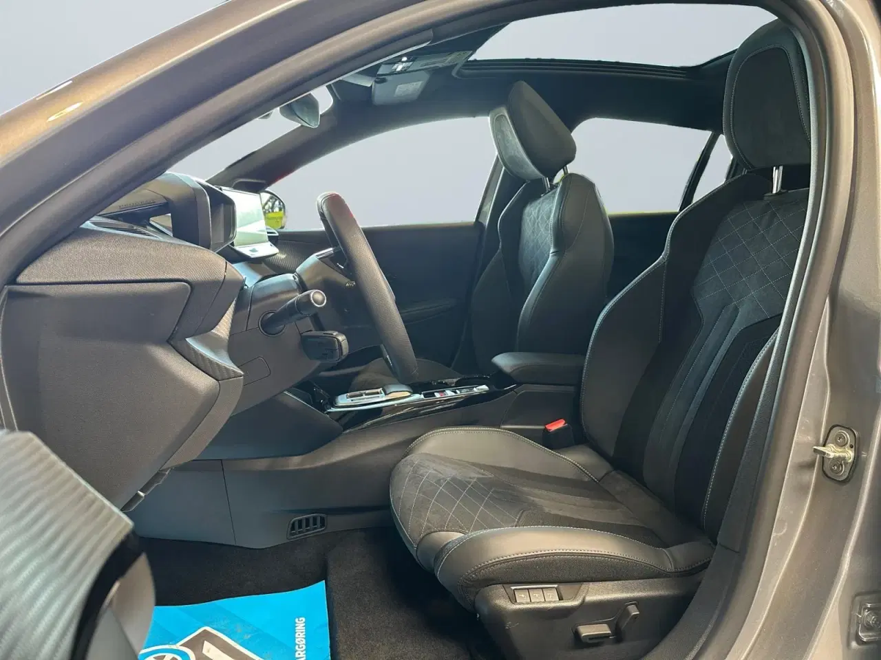 Billede 10 - Peugeot e-208 50 GT Sky
