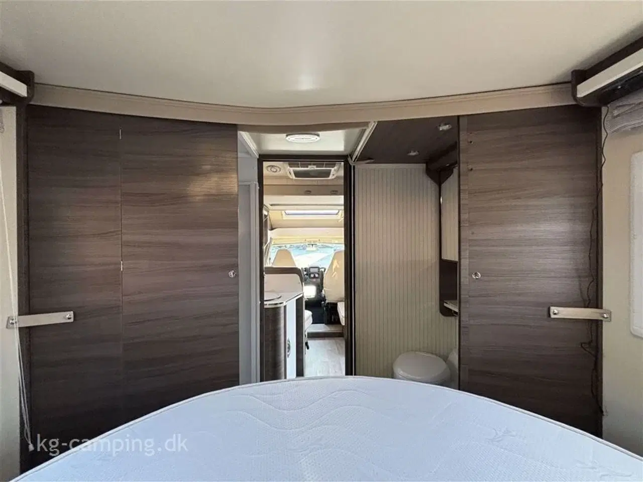 Billede 11 - 2018 - McLouis Mc4 79 G   Flot og veludstyret autocamper!