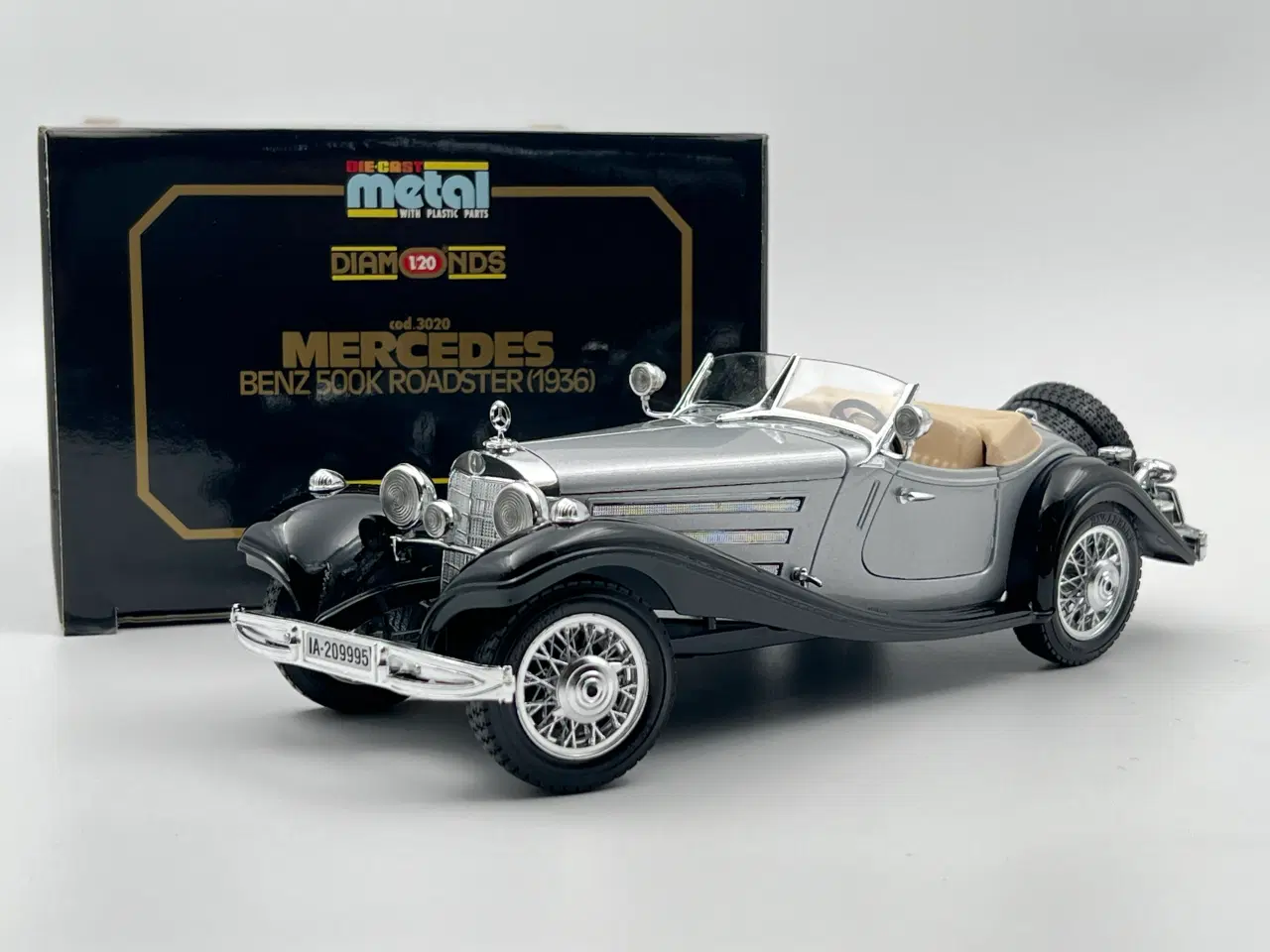 Billede 1 - 1936 Mercedes-Benz 500K Roadster 1:18 (1:20)