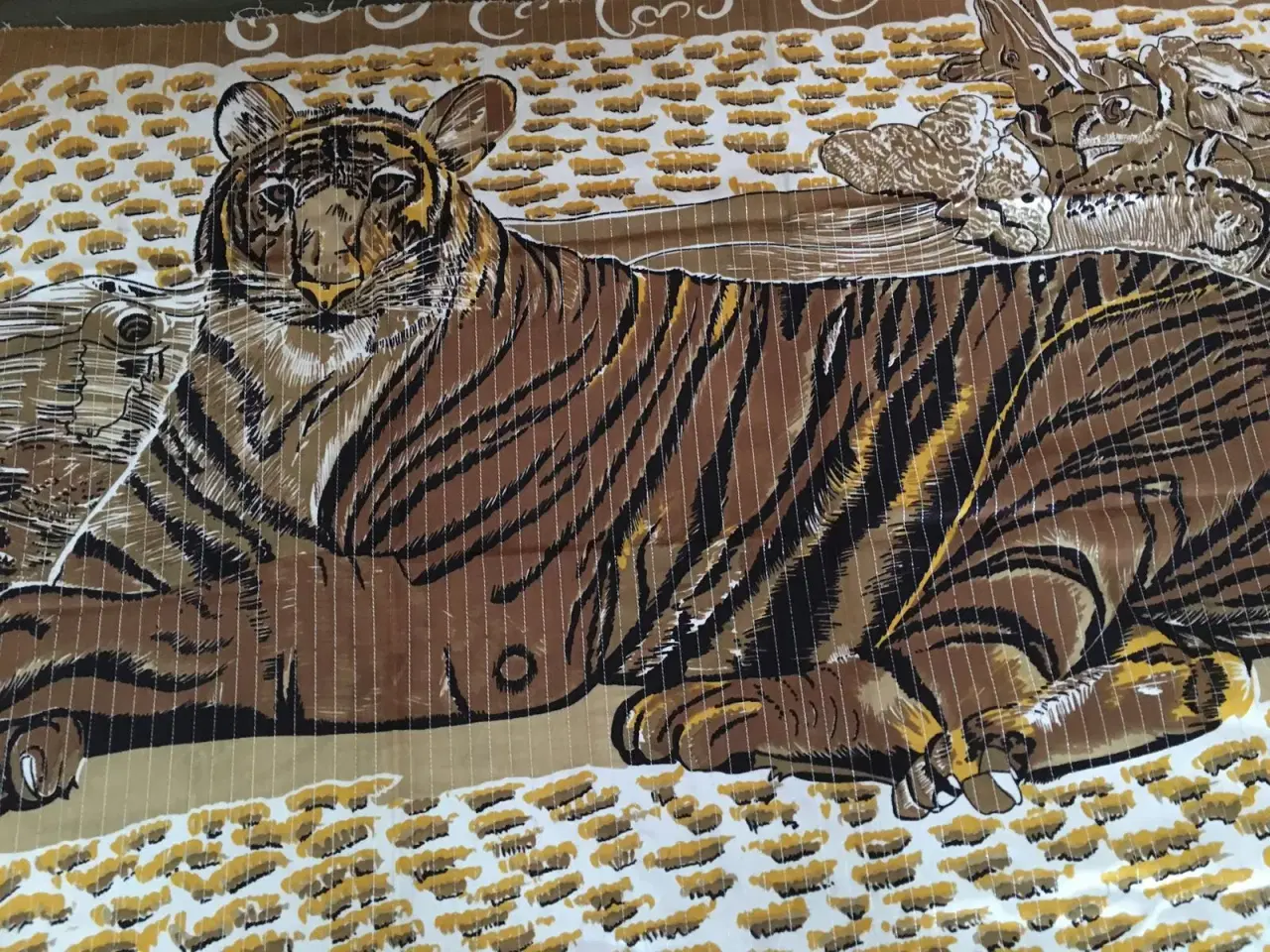 Billede 3 - Tiger på velour stof