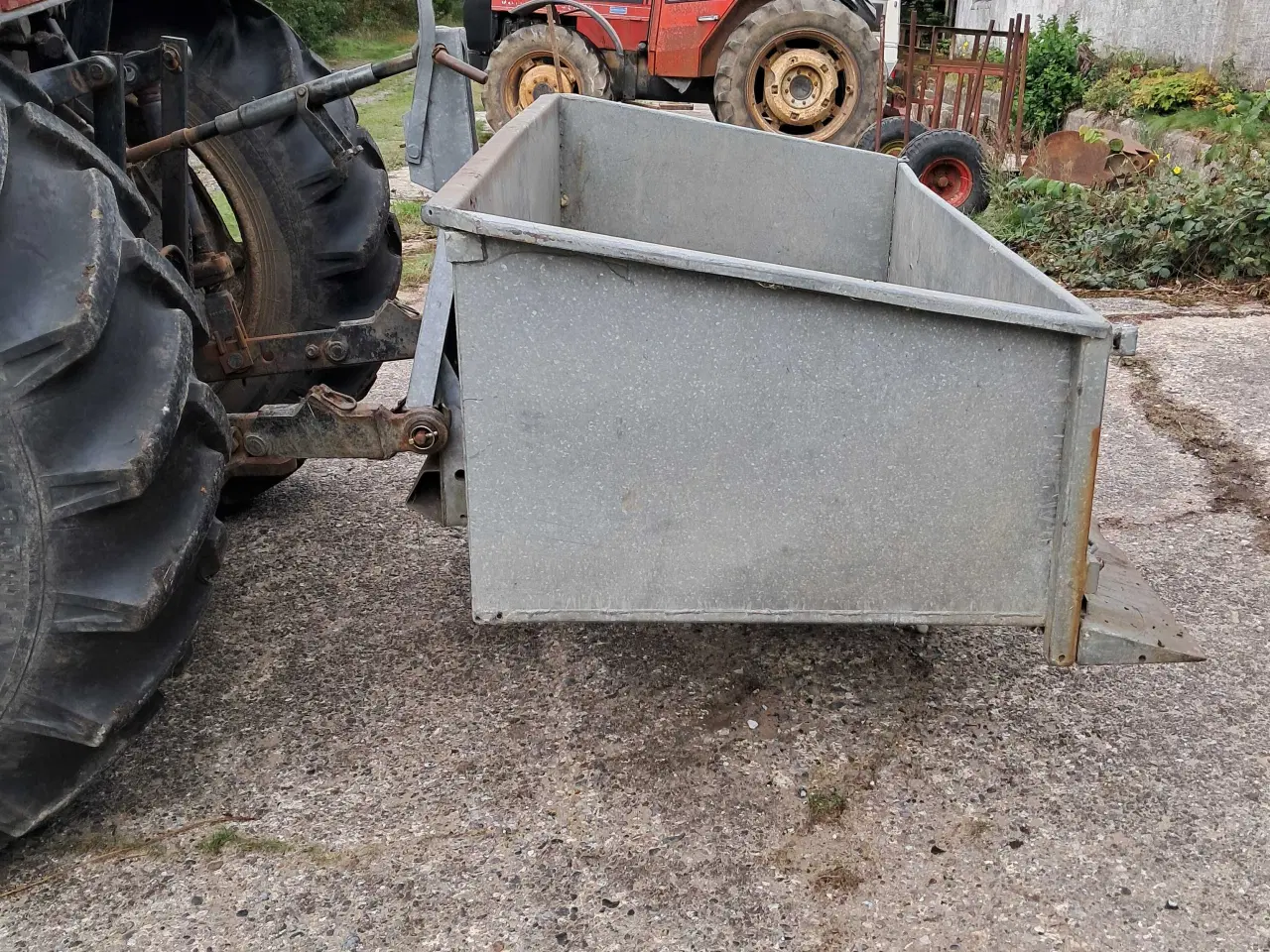 Billede 2 - Sluf Bagmonteret kasse