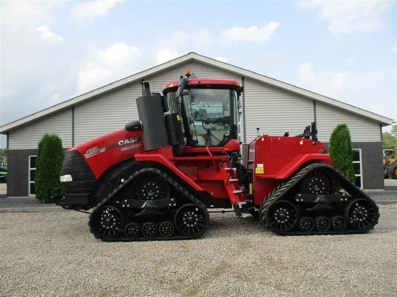 Billede 1 - Case IH Quadtrac 470 med 1000omd PTO & 30tommer / 76cm bånd på. GPS anlæg.