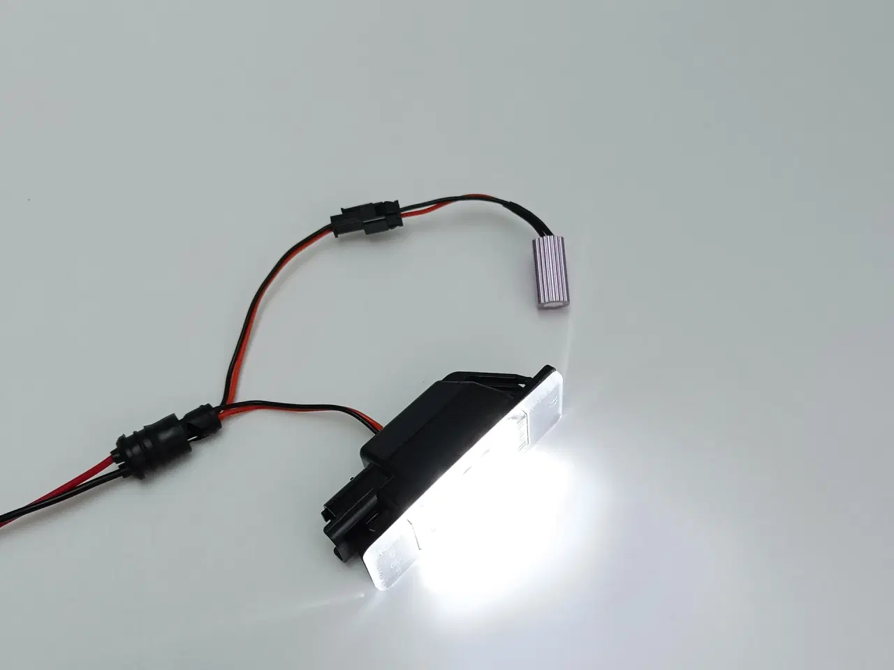 Billede 3 - NY! LED Nummerpladelys - Fiat Citroen Mercedes 