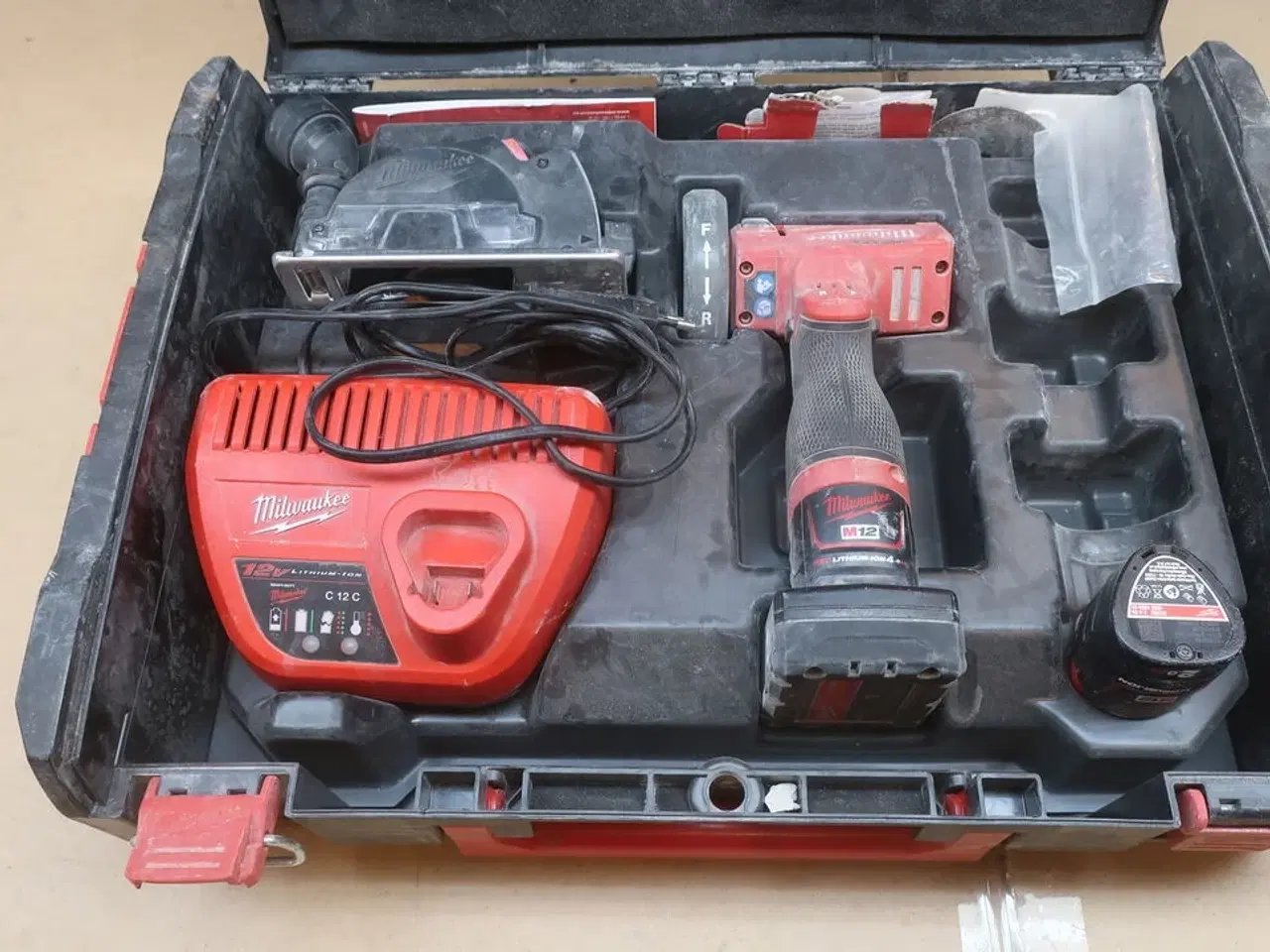 Billede 1 - Multiskæreværktøj MILWAUKEE Model: M 12 FCOT