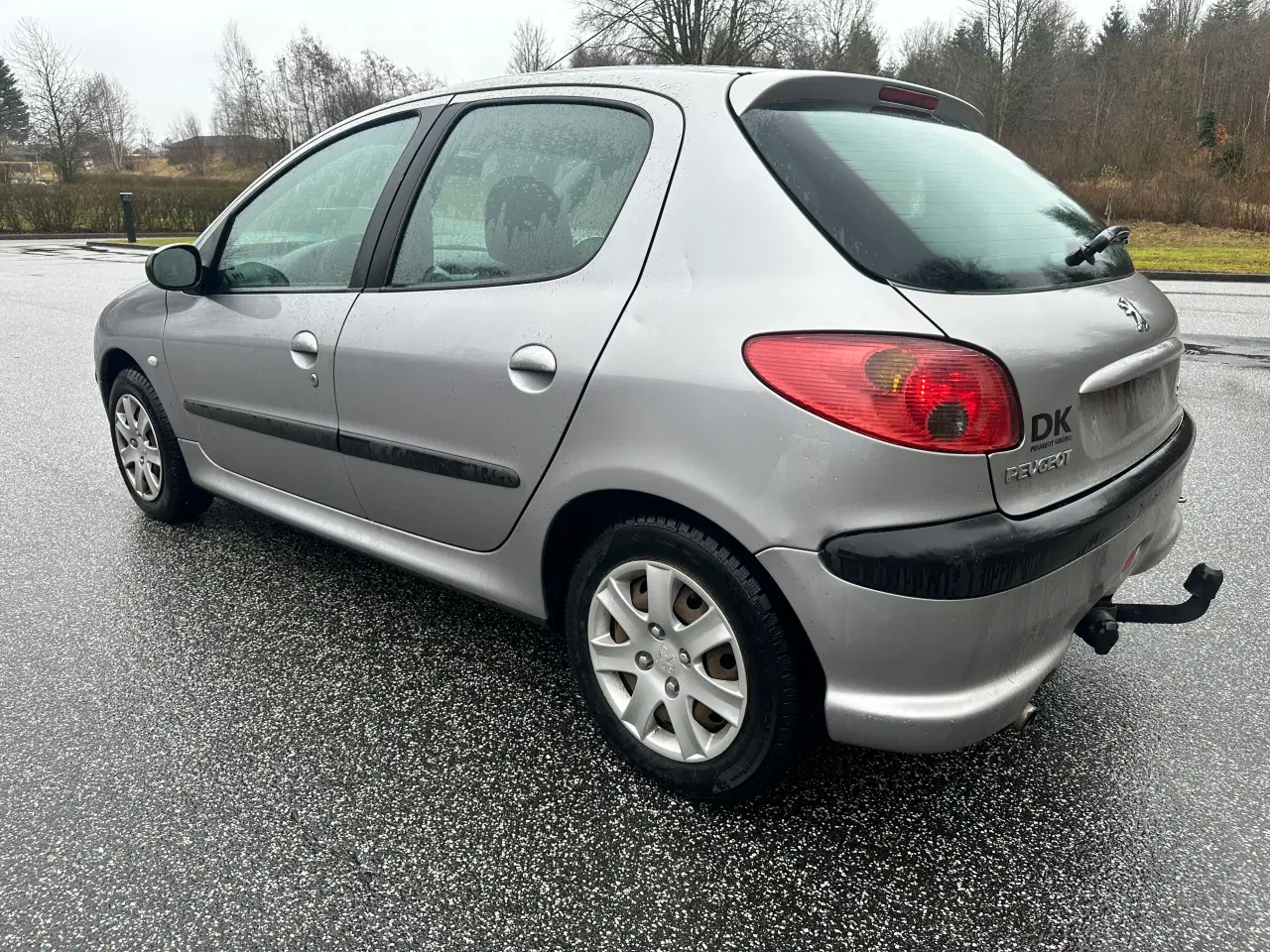 Billede 4 - Pæn og velholdt Peugeot 206