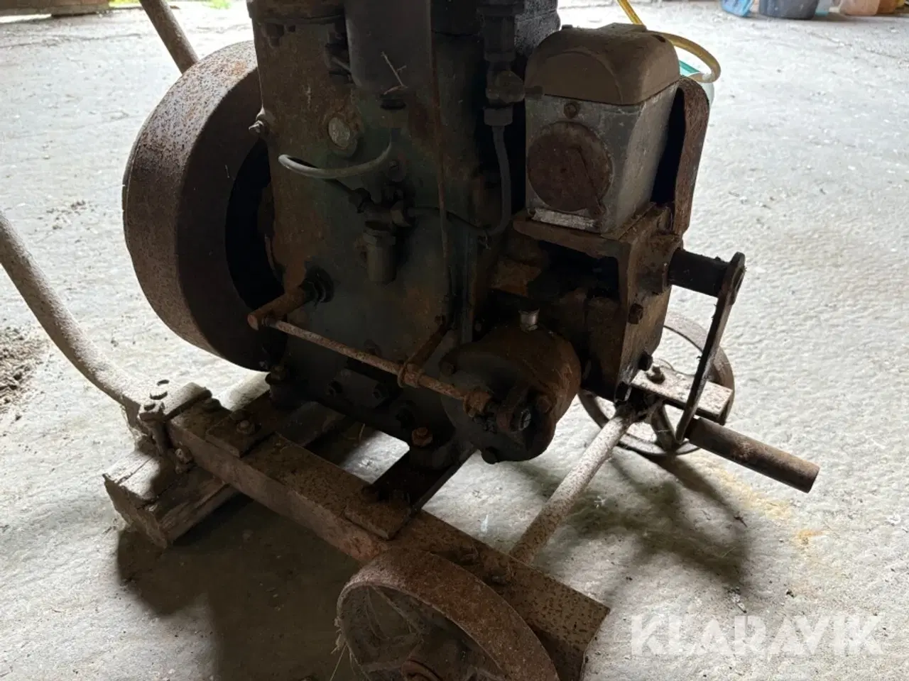 Billede 9 - Stationær motor R.A.Lister