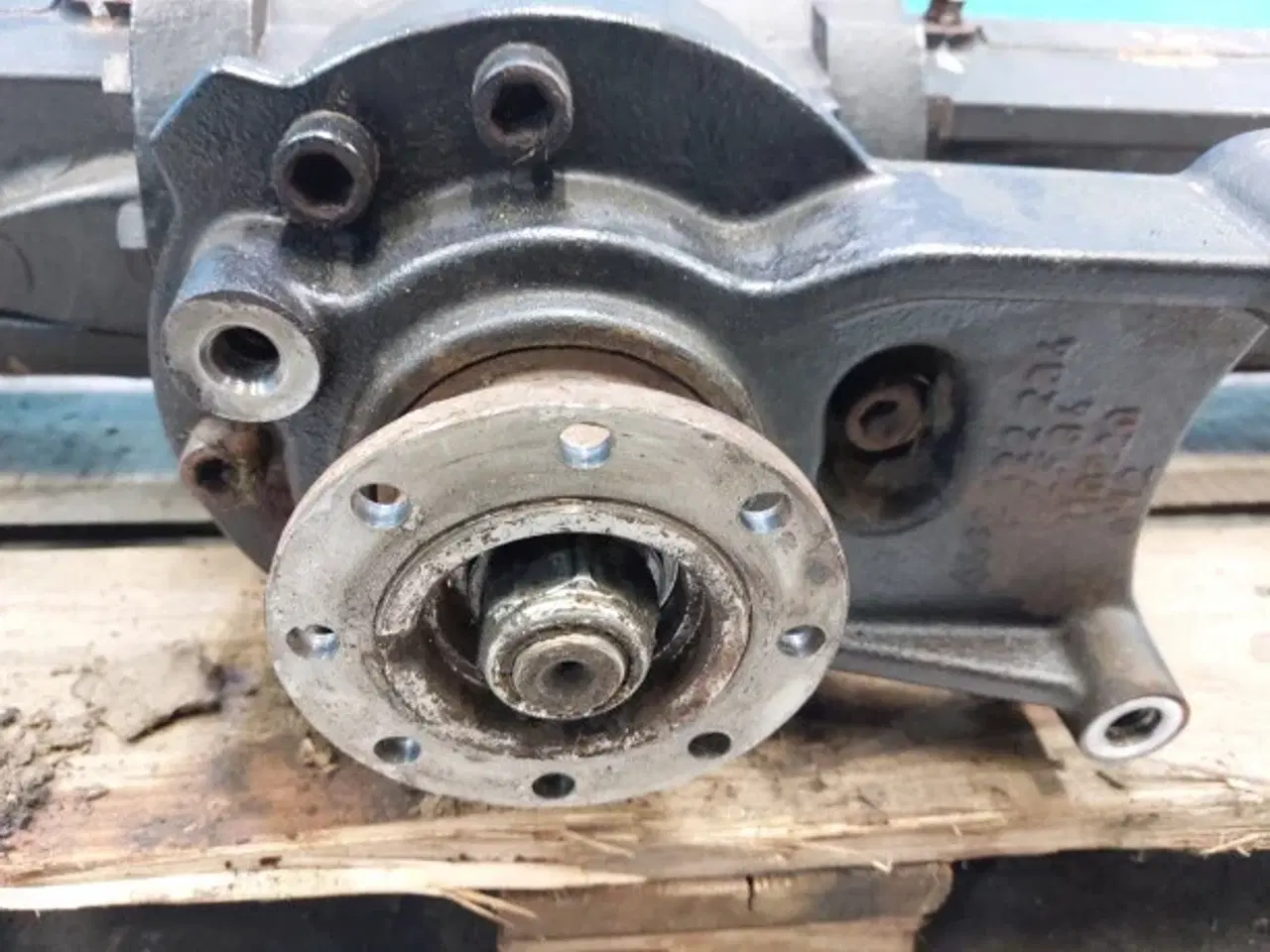 Billede 17 - GEHL AL750 Foraksel 50307580