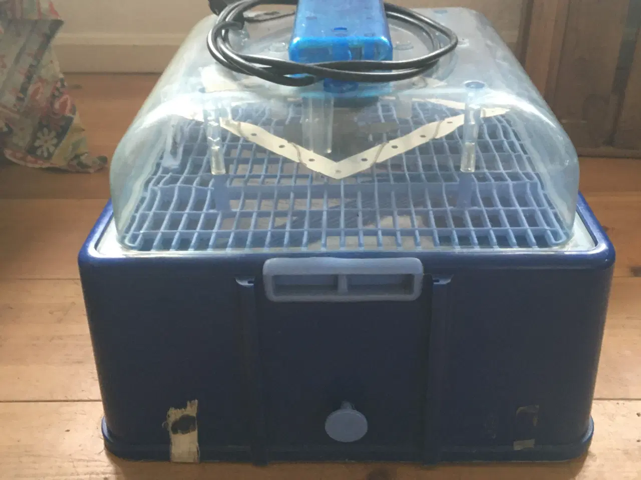 Billede 1 - To rugemaskiner til fjerkræ