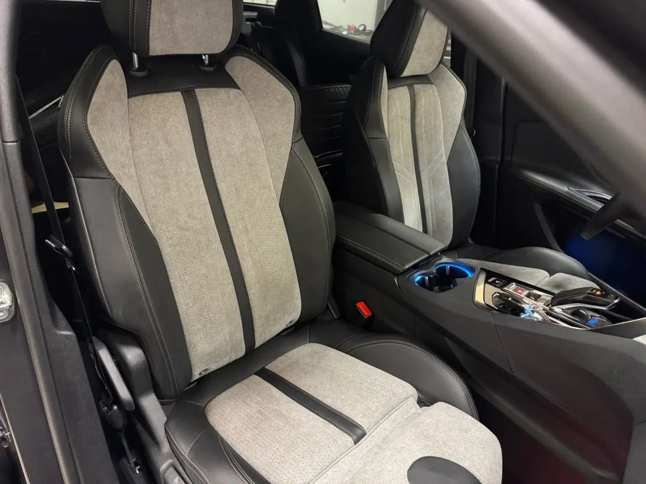 Billede 14 - Peugeot 3008 1,6 Hybrid4 GT EAT8