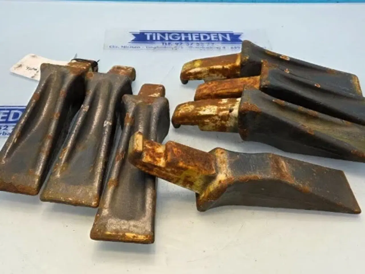 Billede 10 - Hydrema 806 Skovltænder 548022   7 Stk