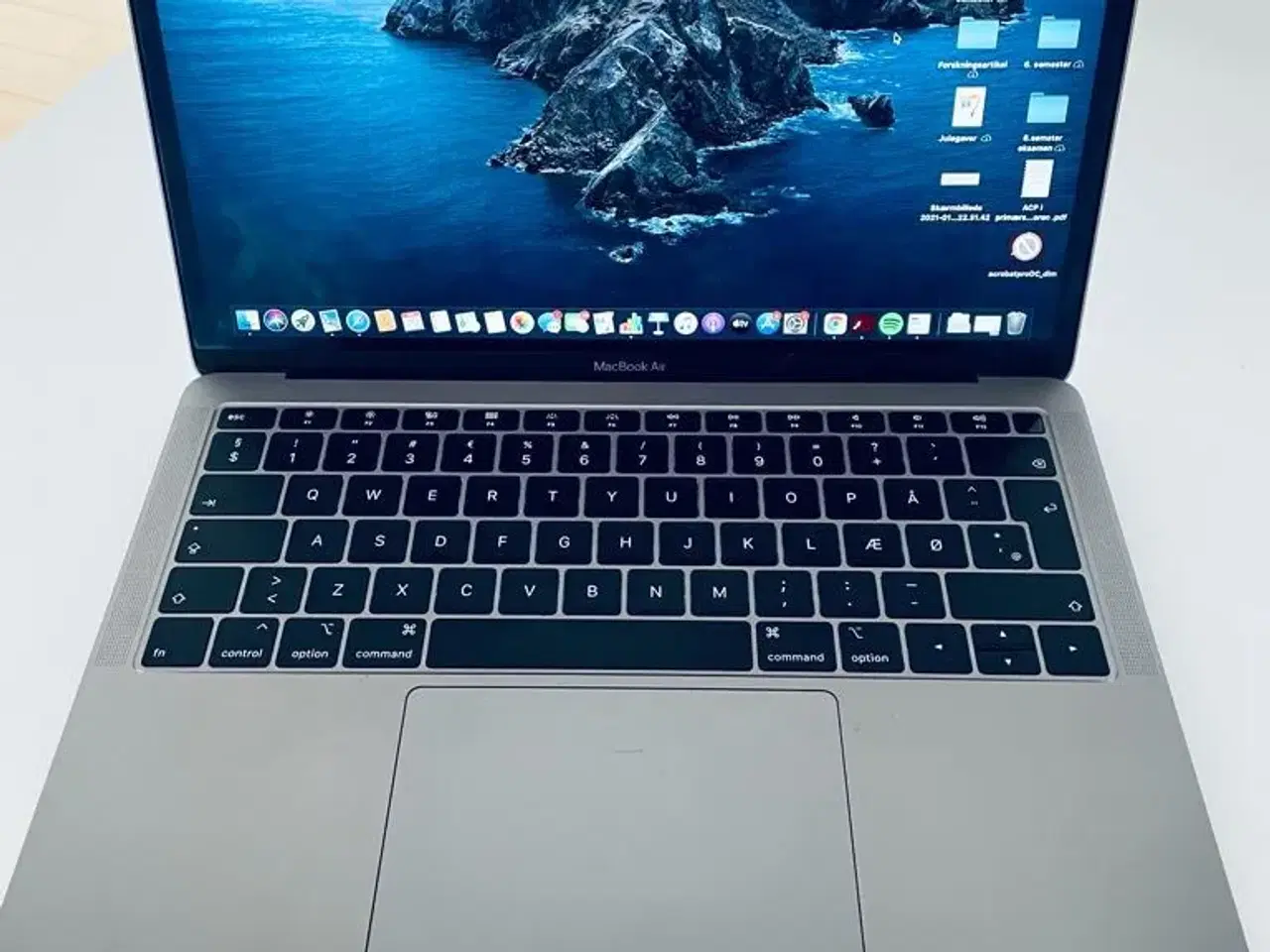 Billede 1 - MacBook Air fra 2019 sælges!