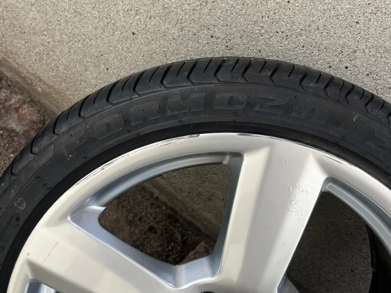 Billede 7 - Alufælge sommerdæk 225 brede 5x100