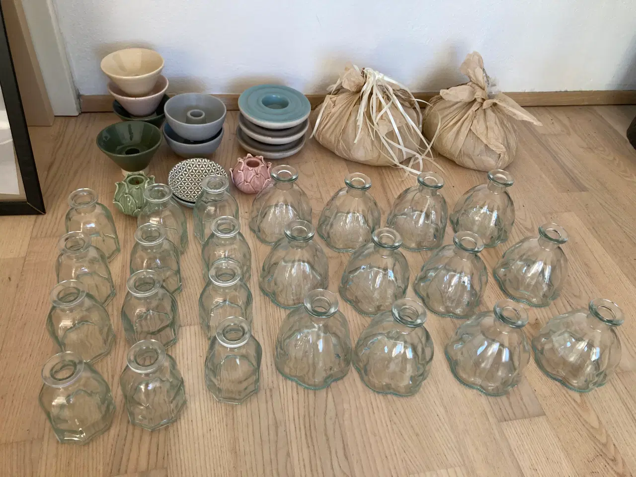 Billede 1 - Smukke små glasvaser.