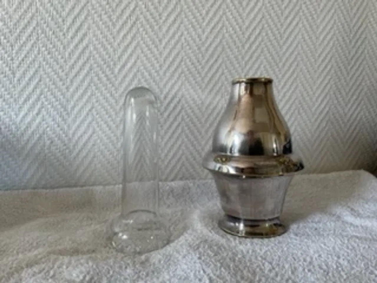Billede 5 - Sølvskål og vase med glasindsats