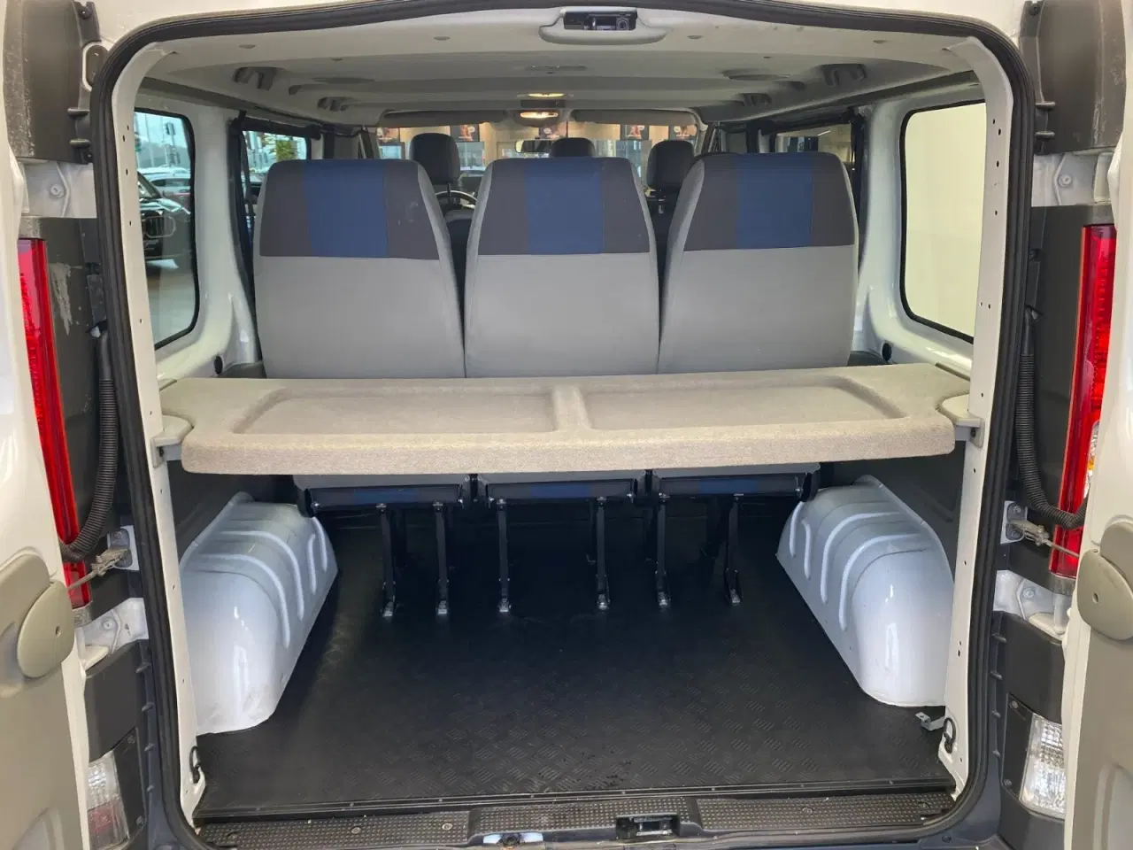 Billede 12 - Renault Trafic T27 2,0 dCi 115 L1H1 Kombi