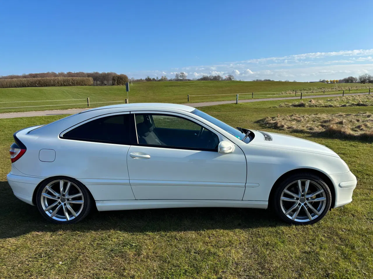 Billede 4 - Mercedes CLC - et spændende alternativ til Golf