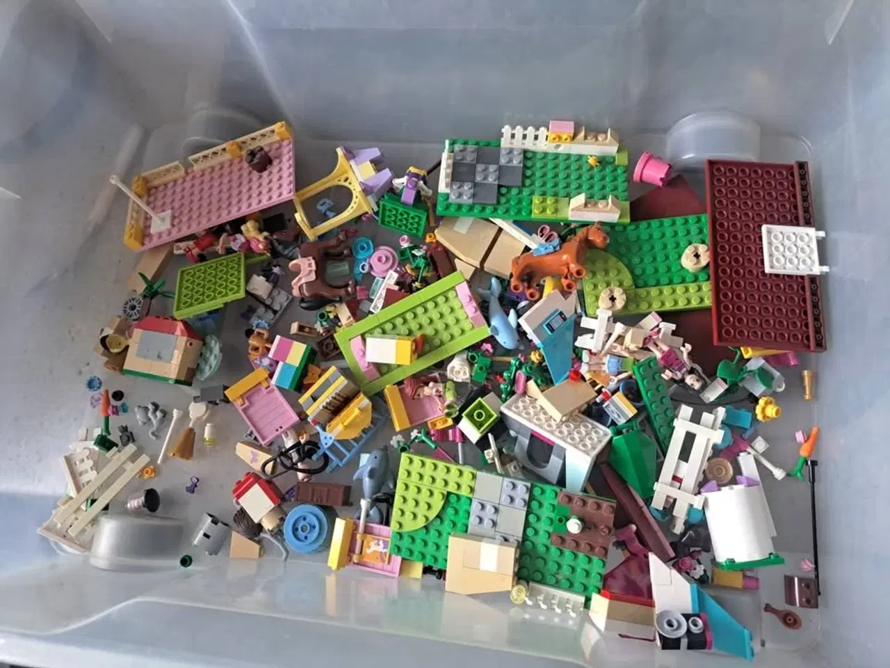 Billede 6 - Lego samling tog samt avatar er ikke komplet der e
