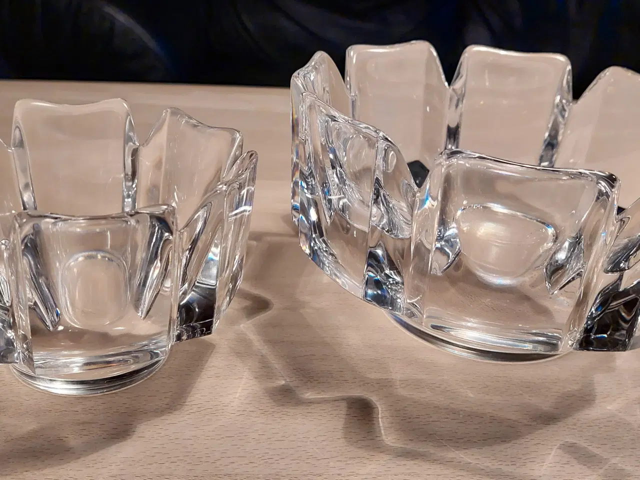 Billede 2 - Orrefors Corona, 2 stk. Krystalskåle Ø19 og Ø12
