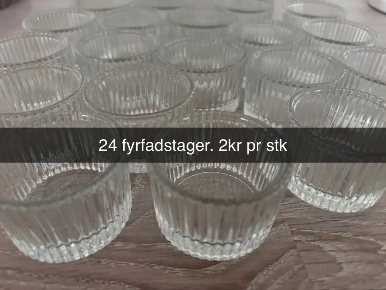 Billede 4 - Runde duge, vaser, stager, isspand mm