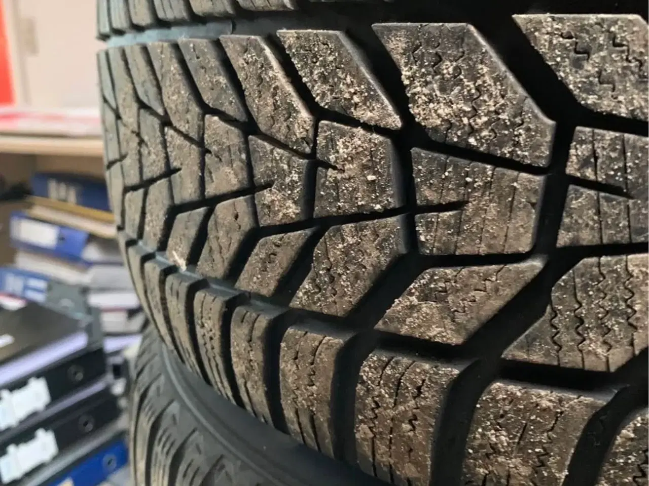 Billede 3 - Alufælge m vinterdæk