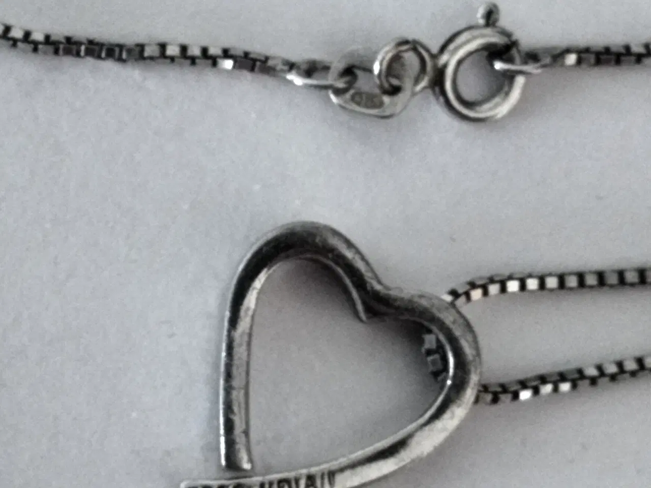 Billede 3 - Super Flot Sølv Halskæde med Sølv Hjerte