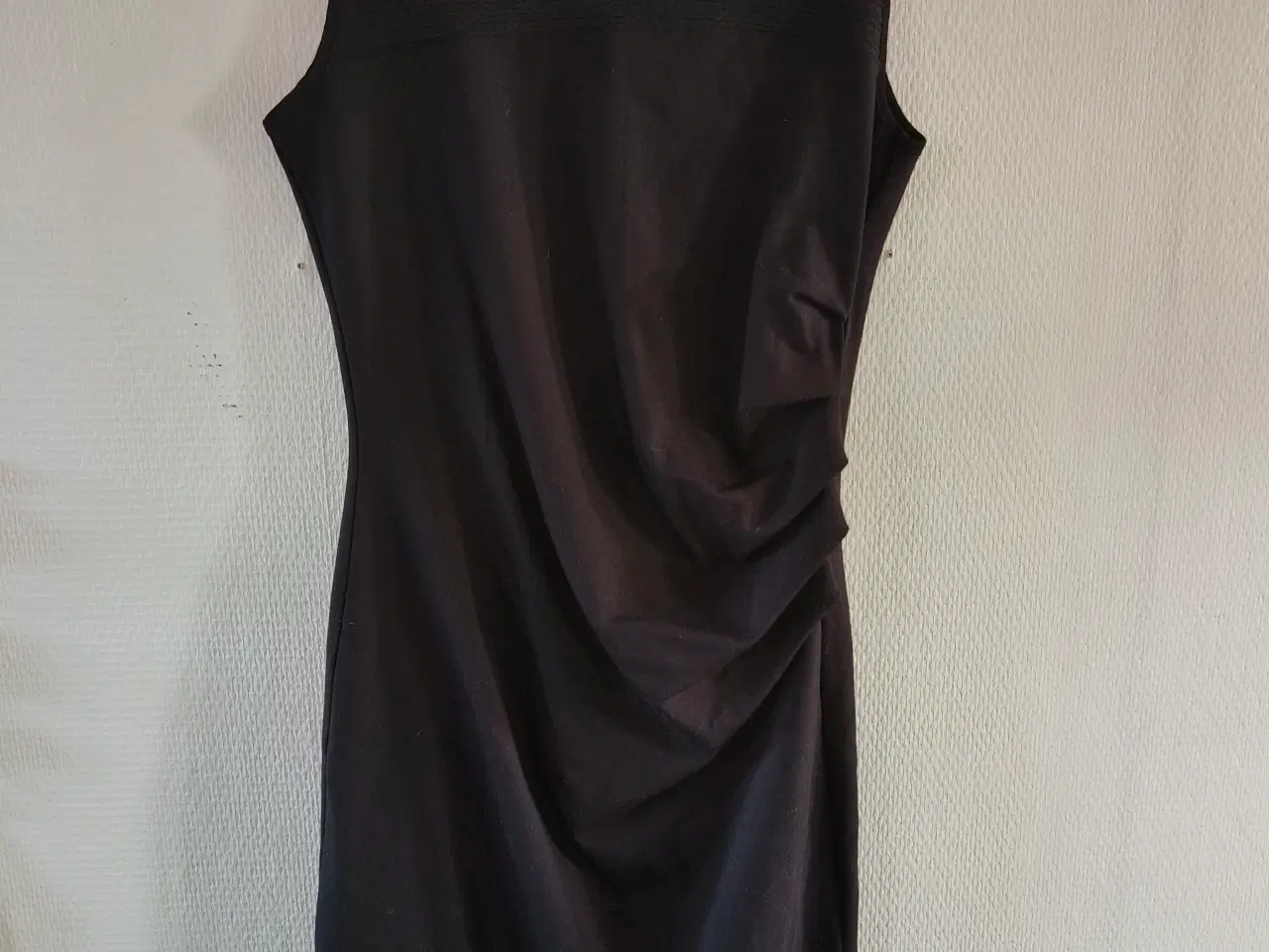 Billede 8 - Div. Kjoler 