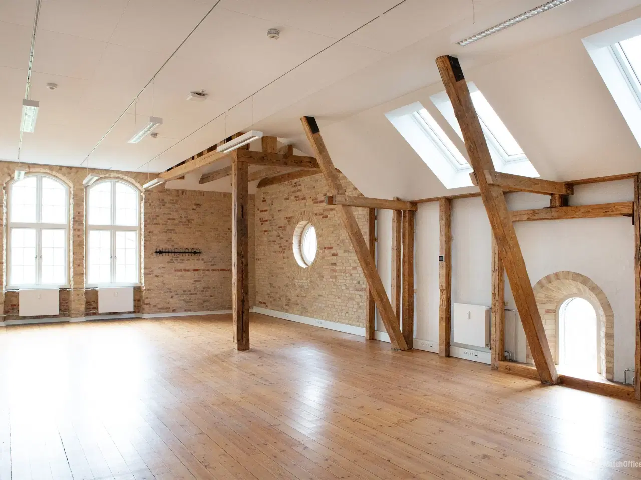 Billede 14 - Fleksible kvadratmeter i tidligere ikonisk byskole