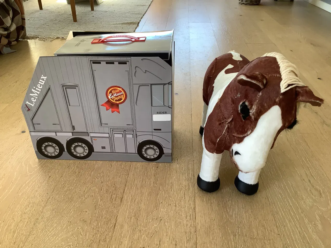 Billede 2 - LeMieux Flash Toy Pony inkl. sadel