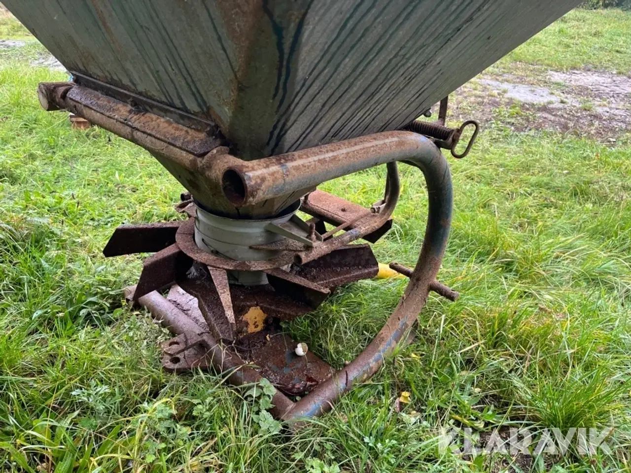 Billede 4 - Gødningsspreder Bøgballe B700