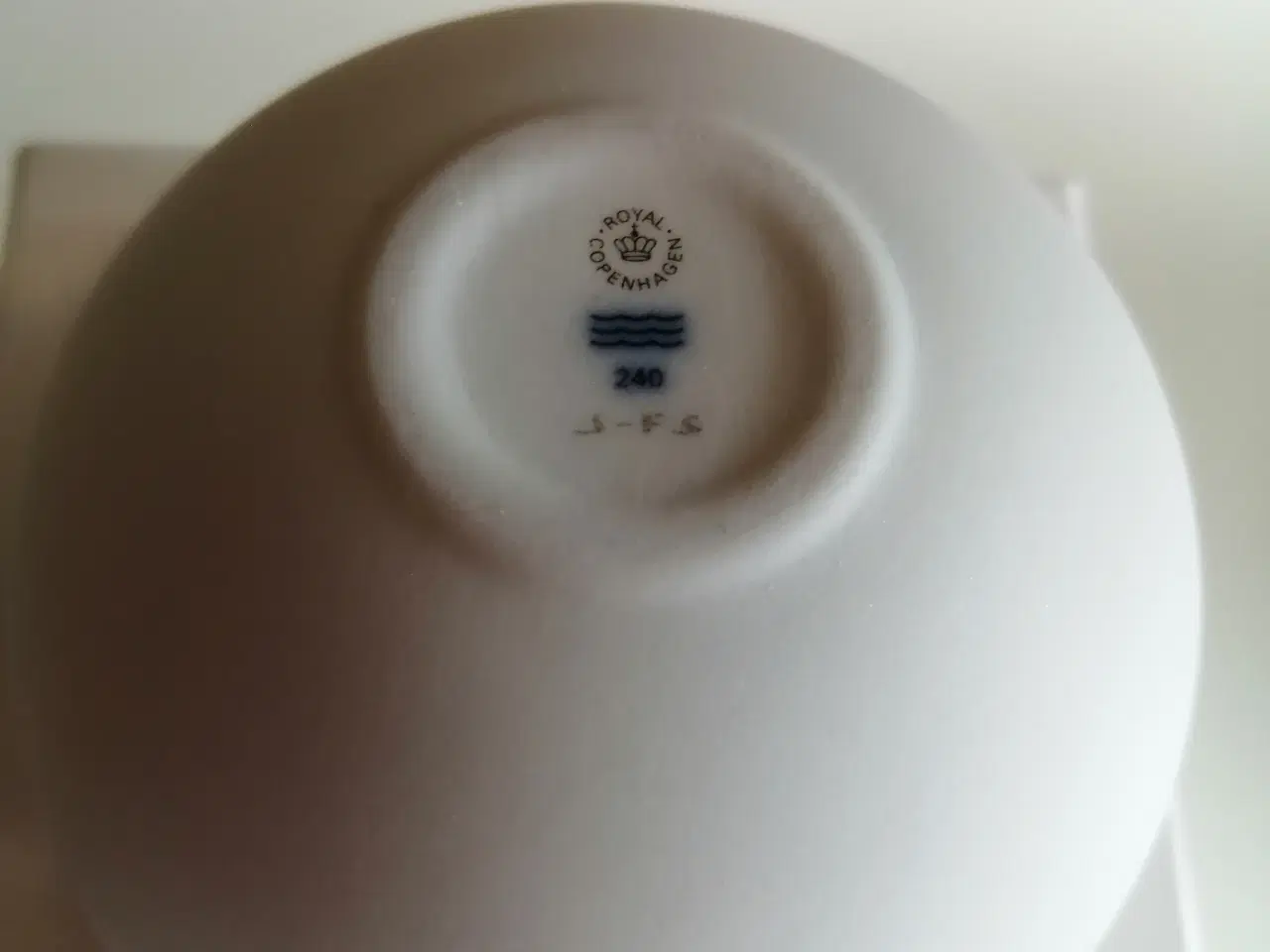 Billede 3 - Royal Copenhagen Globe æggeskal