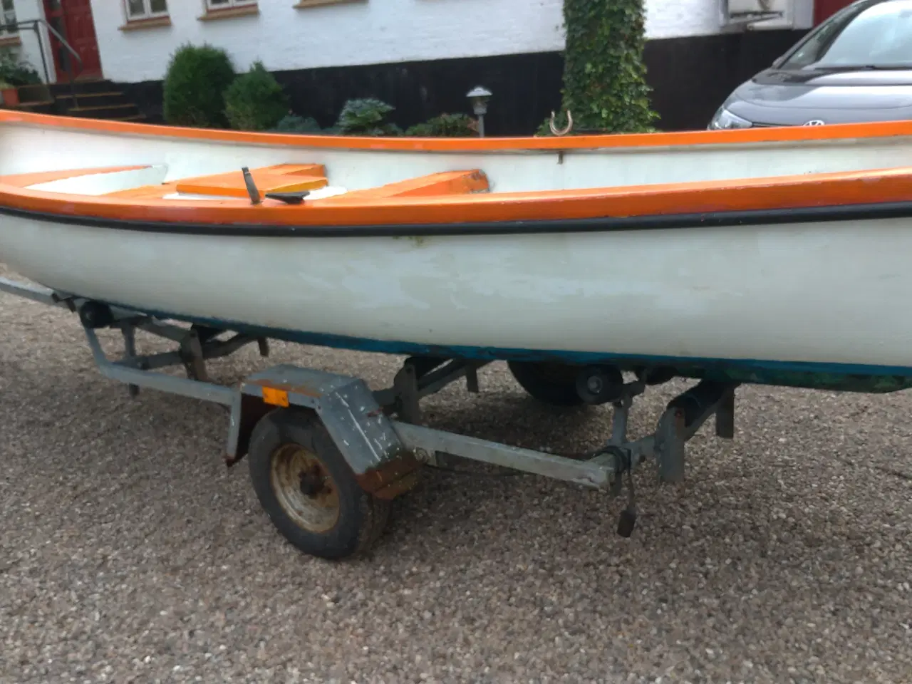 Billede 3 - Velholdt Fiskerjolle