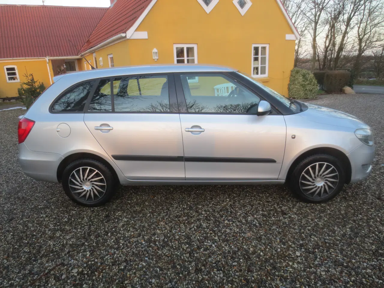 Billede 5 - Skoda Fabia 1.2 i 16 v Stc Nysynet. 