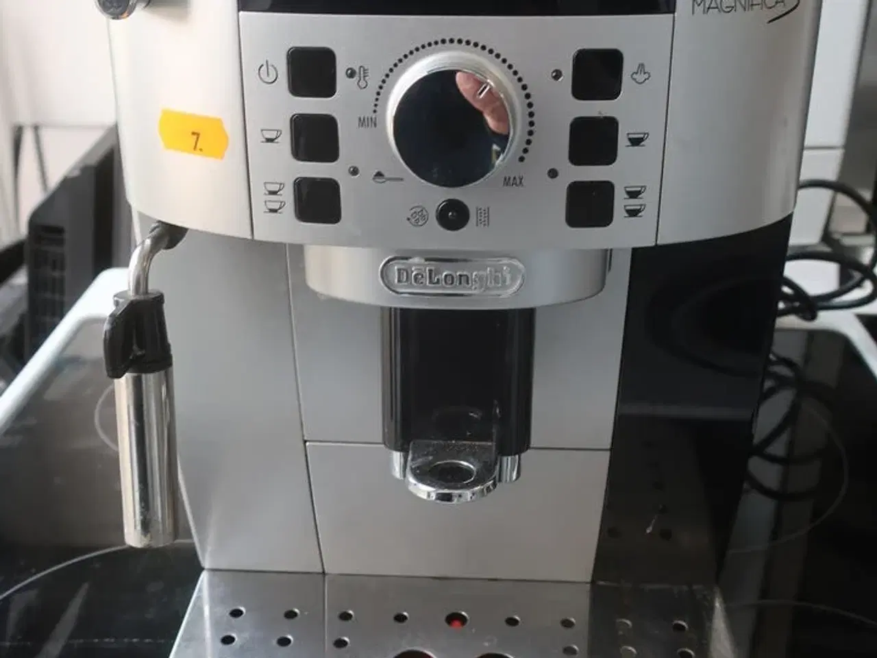 Billede 2 - Kaffemaskine automatisk DE'LONGHI Magnifica S ECAM 22.110.SB