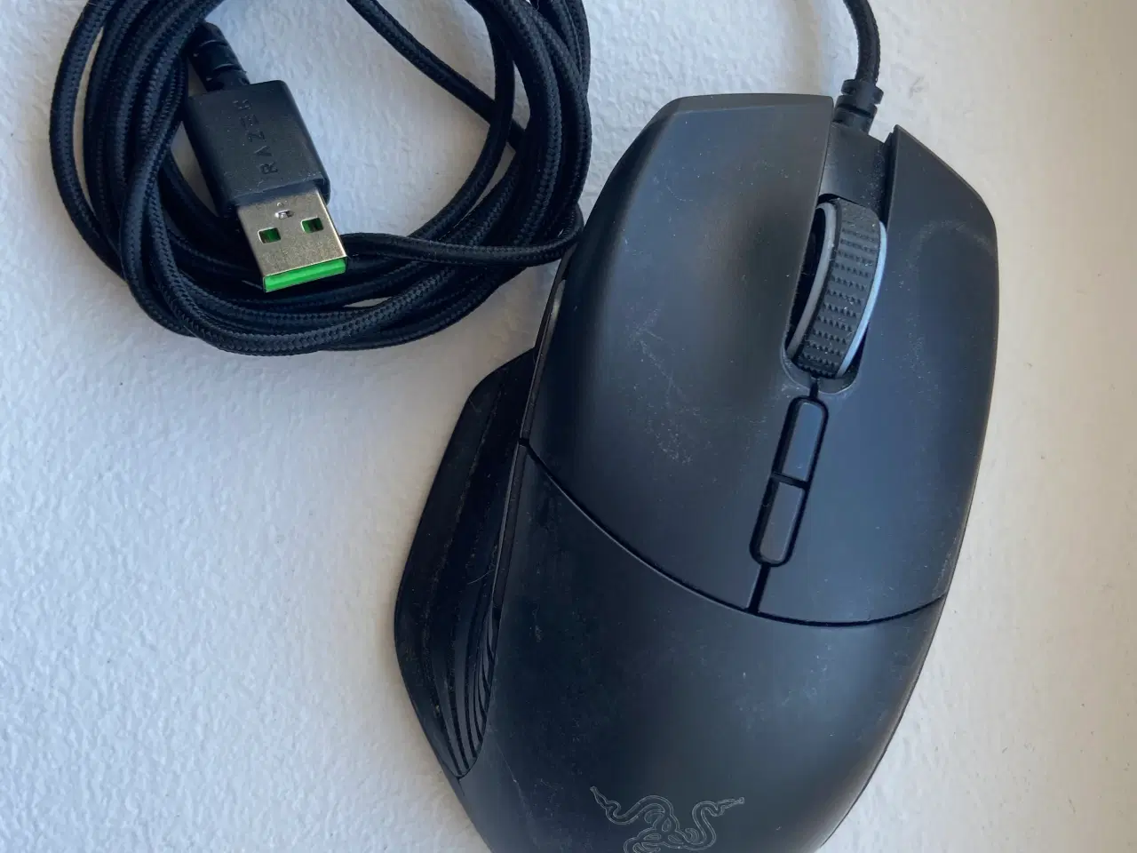 Billede 1 - RAZER Basilisk: kablet gaming-mus (kosmetisk slidt