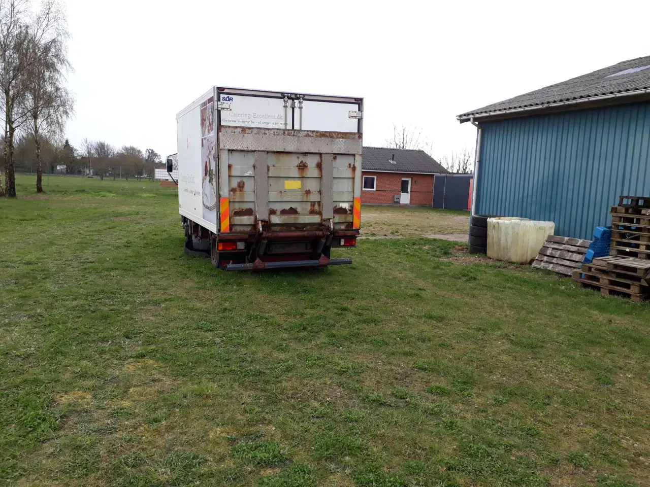 Billede 7 - 8600kg Kølelastbil sælges i stumper. Iveco 85 E 18