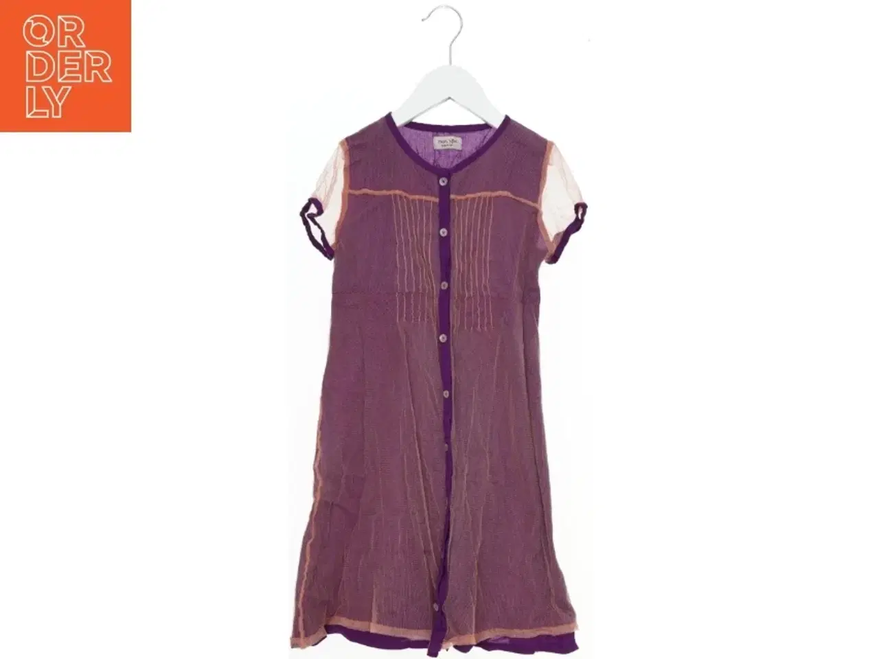 Billede 1 - Pigekjole i lilla med knapper fra Noa Noa (str. 128)