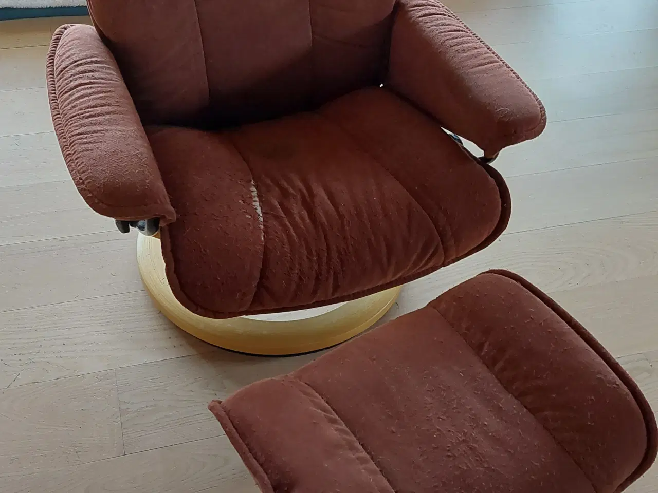 Billede 2 - Stresles stol m. Skammel