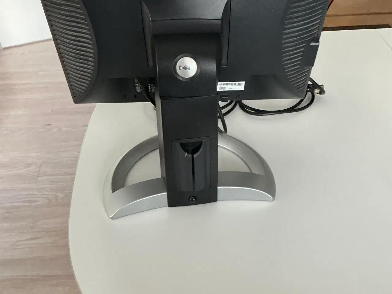 Billede 4 - Dell 19” Skærm