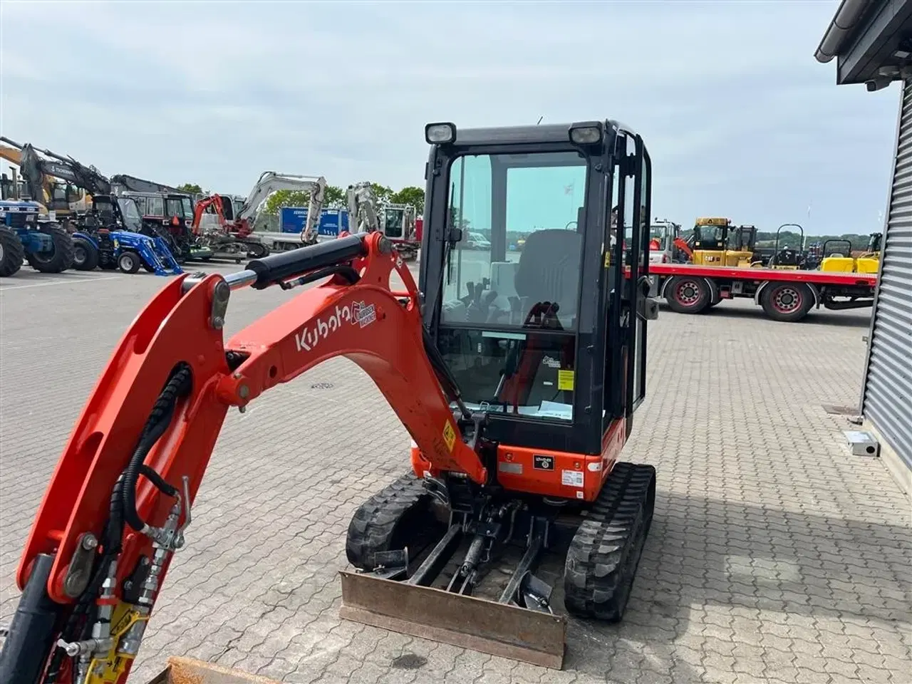 Billede 7 - Kubota KX019-4 tiltman og 3 skovle kun kørt 912timer