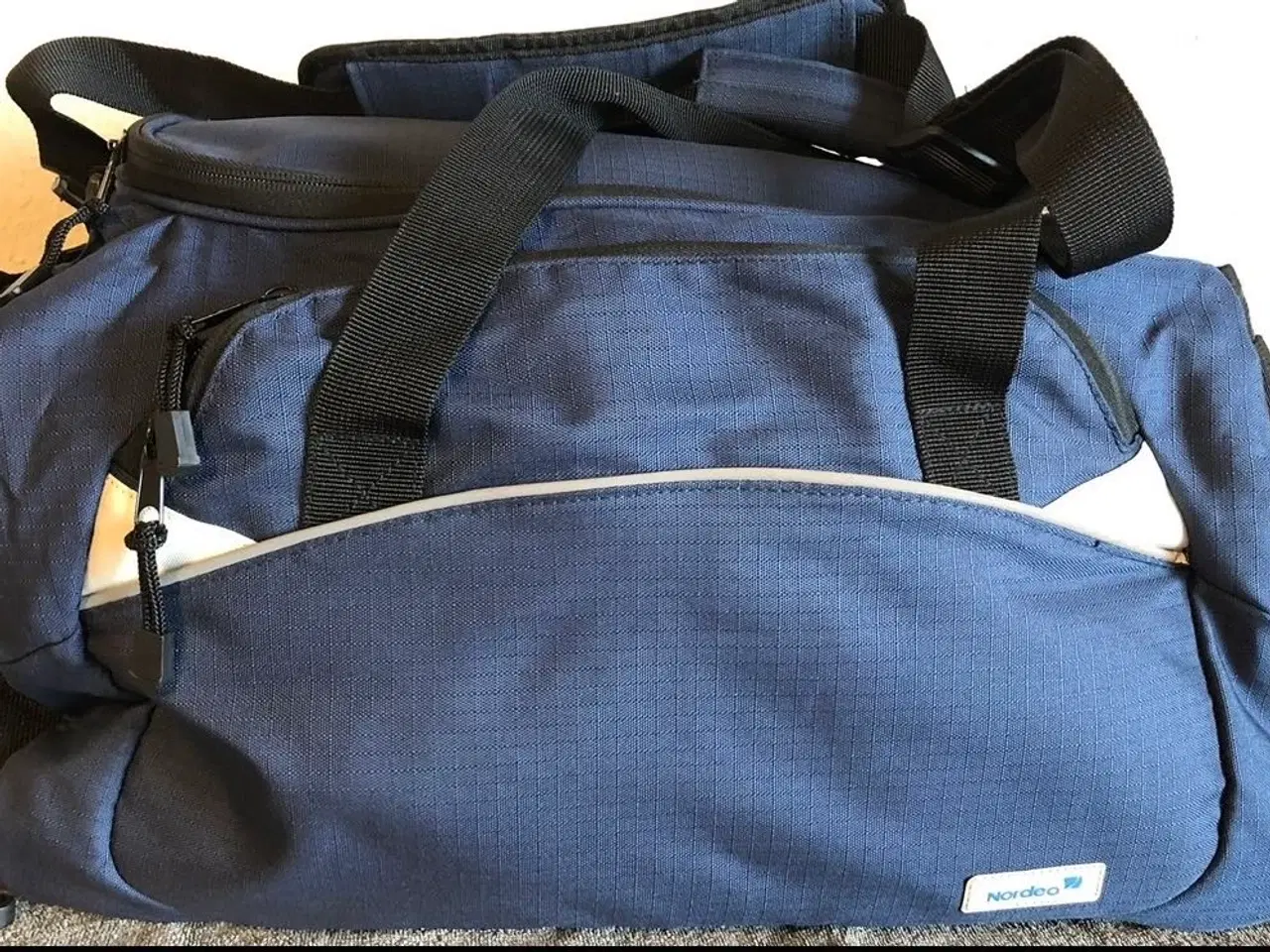 Billede 1 - Rejsetaske- Nordea